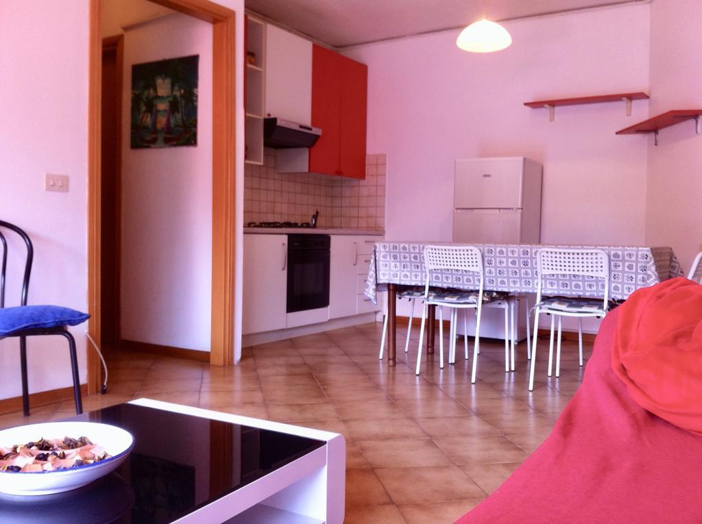 Holiday Villas Marina di Massa Luaran gambar