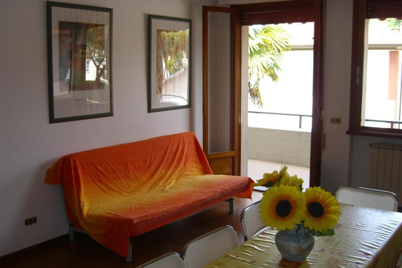 Holiday Villas Marina di Massa Luaran gambar